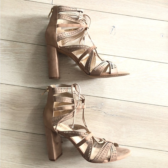 Vince Camuto Leather Gladiator Cutout Sandals in Beige Size 8/38 - Picture 10 of 13